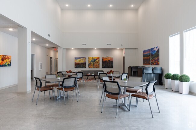 Casa club - Market Place at Liberty Crossing