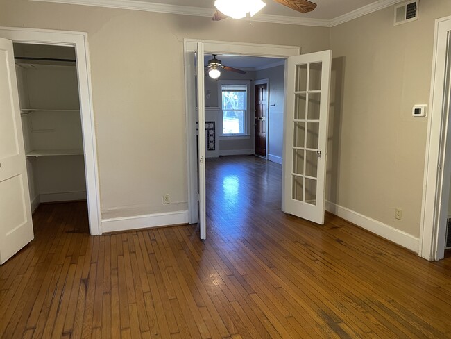 Dining Room - 5950 Oram St