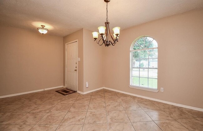 Building Photo - 11306 Terrebone Dr