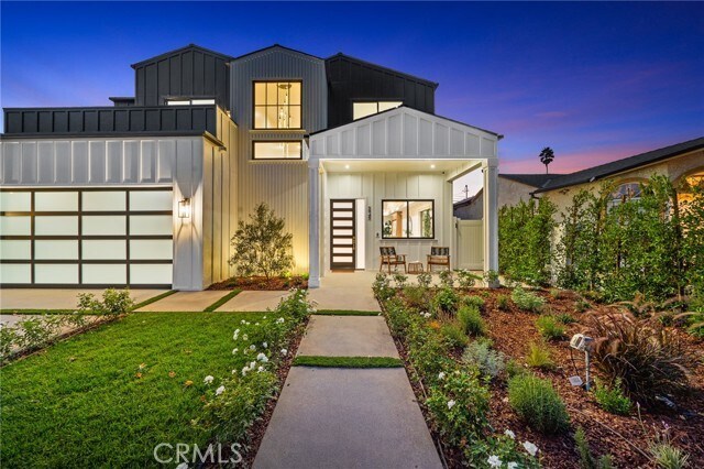 Foto principal - 5945 Hesperia Ave