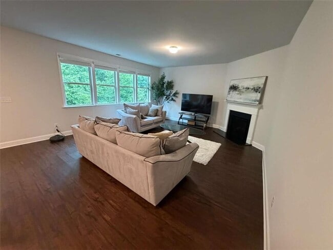 Foto del edificio - 1510 Kaden Ln