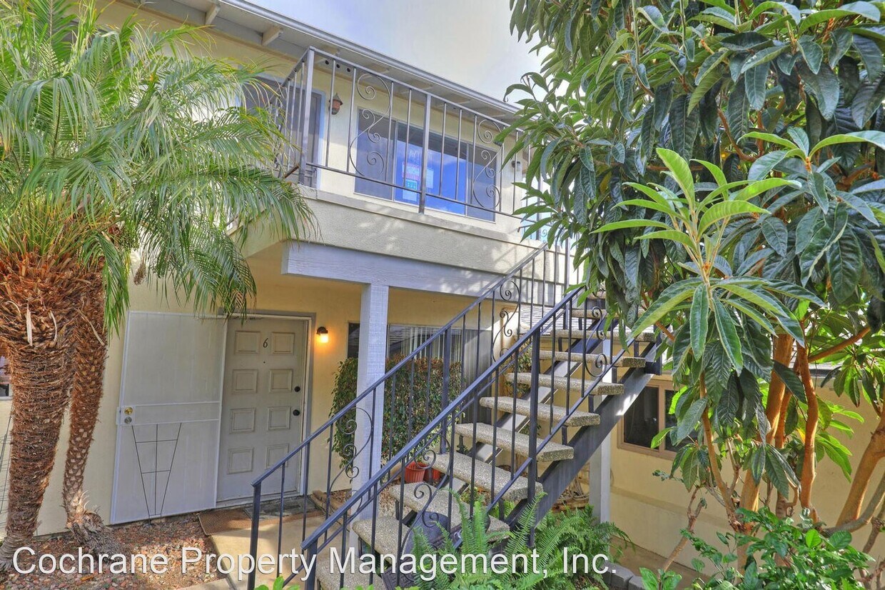 Foto principal - 4 br, 2 bath House - 7580 Cathedral Oaks R...