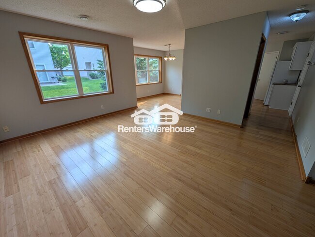 Foto del edificio - 10549 64th Way NE