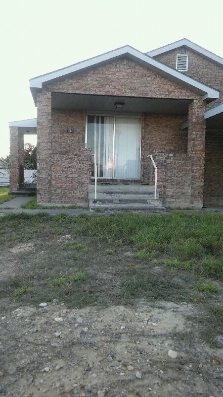 Building Photo - 117 Cerrito Dr