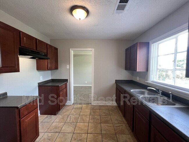 Foto del edificio - 3173 Jade Ln