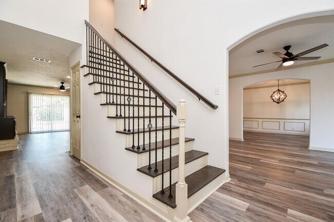 Foto del edificio - 8231 Bo Jack Dr