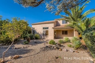 Building Photo - 2863 W Mila Way