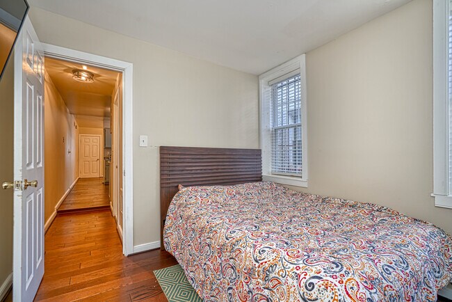 Foto del edificio - 656 Portland St