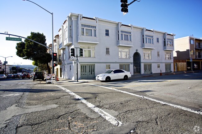 Building Photo - 1506 Lombard St