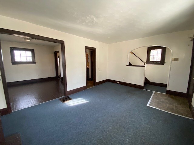 Foto del edificio - 553 Whitney Ave