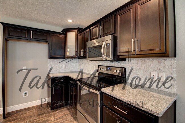 Foto del edificio - 5689 Pearson Pkwy