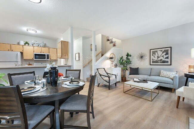 Foto del edificio - 2026 Virginia Ln