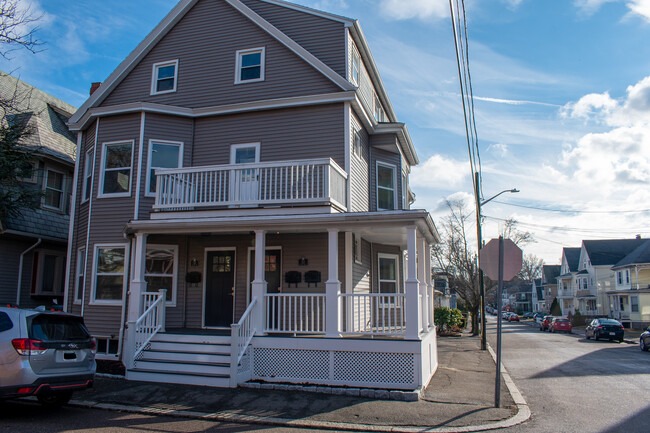 front of house - 51 Ocean Ave