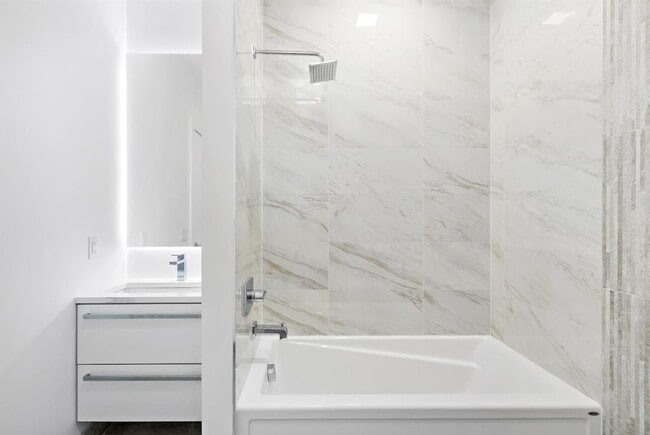 Foto del edificio - 148-150 70th St