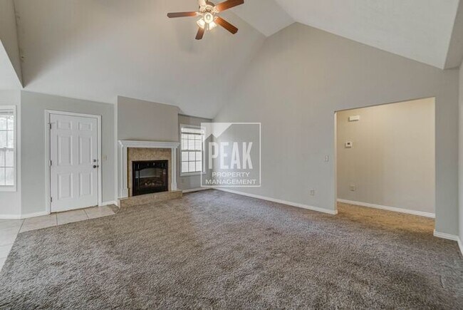 Building Photo - Beautiful Nixa home ready to rent!