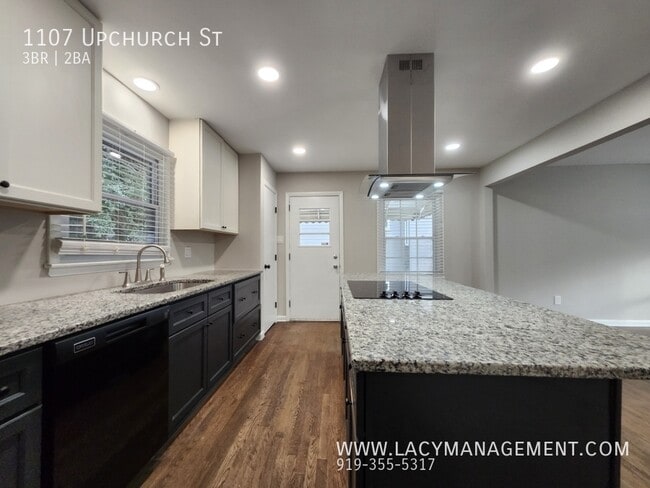 Foto del edificio - 1107 Upchurch St