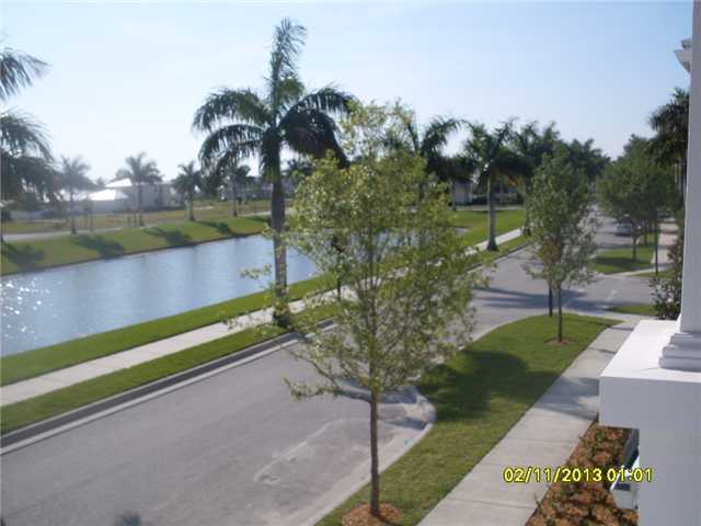 Foto del edificio - 3322 W Mallory Blvd