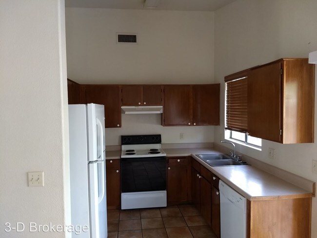 Foto del edificio - 3 br, 2 bath House - 6061 S Nantac Rim Dr