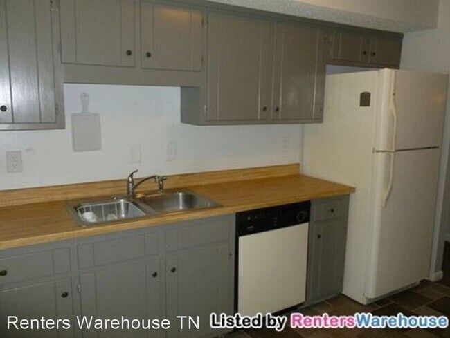 Building Photo - 3 br, 3 bath House - 253-A Lisa Lane