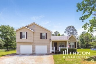 Building Photo - 175 White Pines Dr