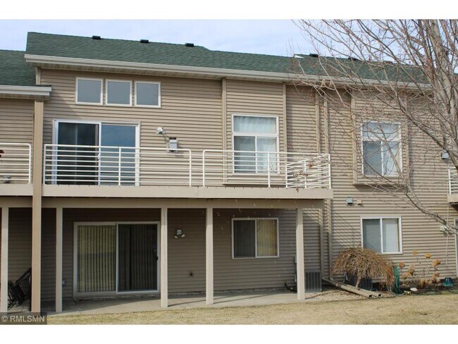 Foto del edificio - 3917 93rd Ave N