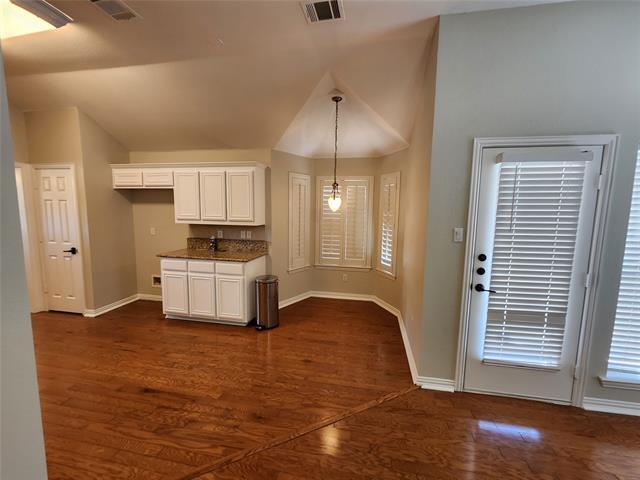 Foto del edificio - 4632 Knoll Hollow Trail