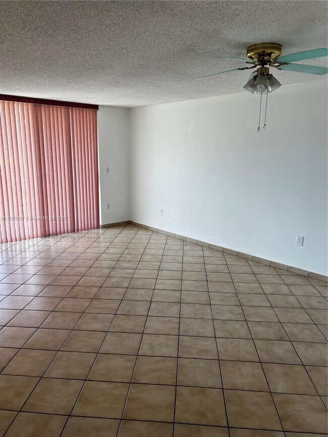 5055 NW 7th St 604 Miami Fl 33126 Apartment for Rent in Miami, FL