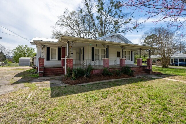 Foto del edificio - Rare Find Rock Creek – Space, Style & Storage!