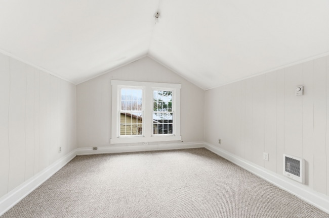 Foto del edificio - 1458 S Main St