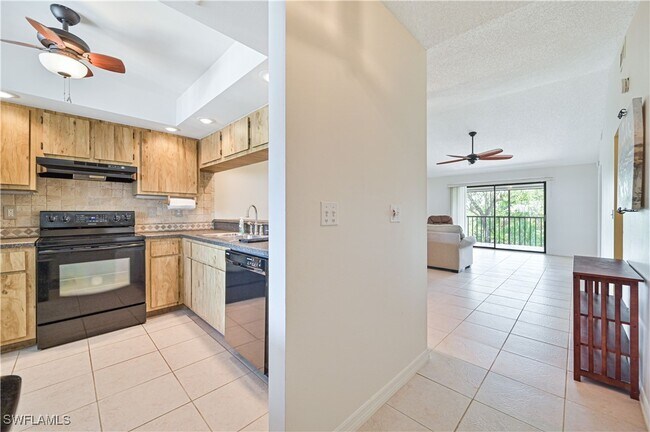Foto del edificio - 17458 Blueberry Hill Dr