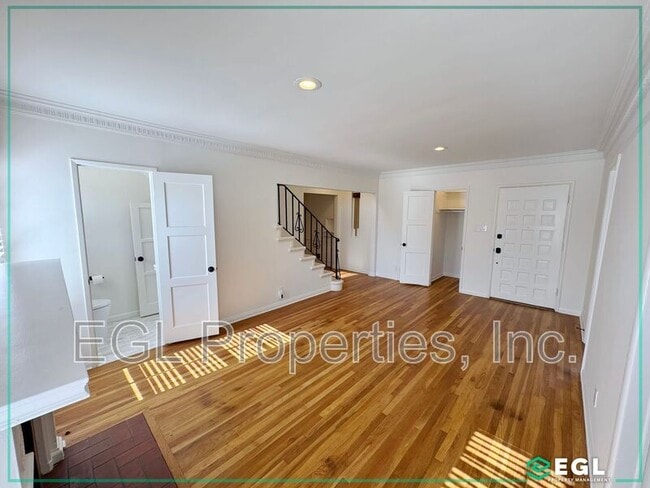 Building Photo - 1509 Selby Ave