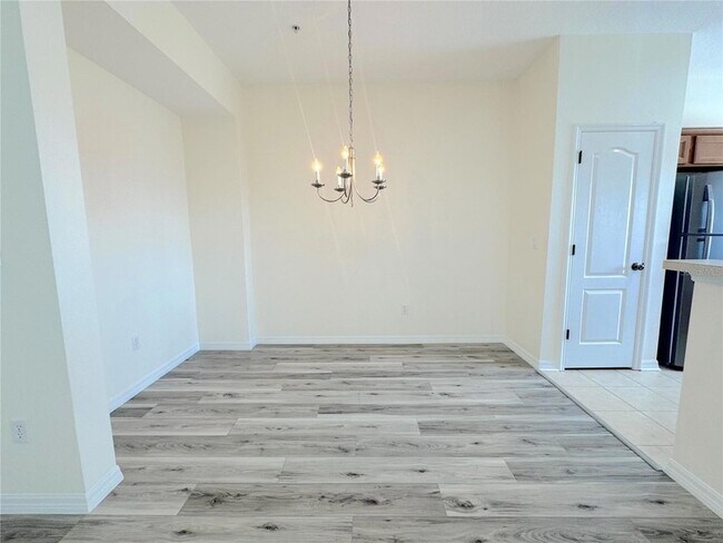 Foto del edificio - 1390 Grantham Dr