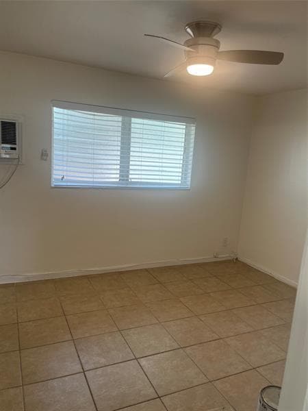 Foto del edificio - 2361 NE 17th St