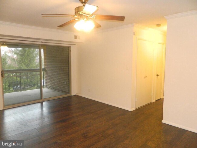 Foto del edificio - 7925 Coriander Dr