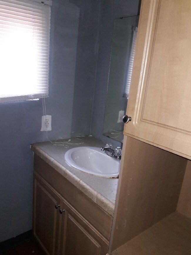 Building Photo - 509 Catawba Point Way