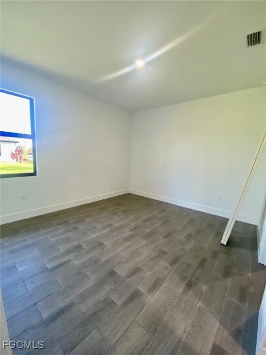 Foto del edificio - 5427 Centennial Blvd