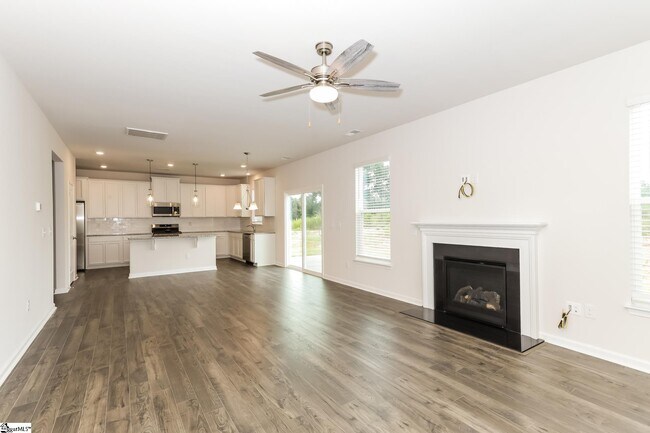 Building Photo - 19 Wild Lily Dr