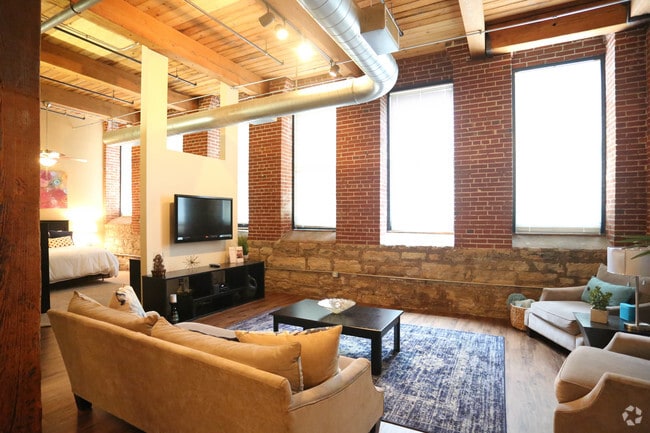 Interior Photo - Lofts at Lafayette Square
