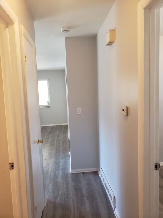 Foto del edificio - 3753-3763 W 89th Way