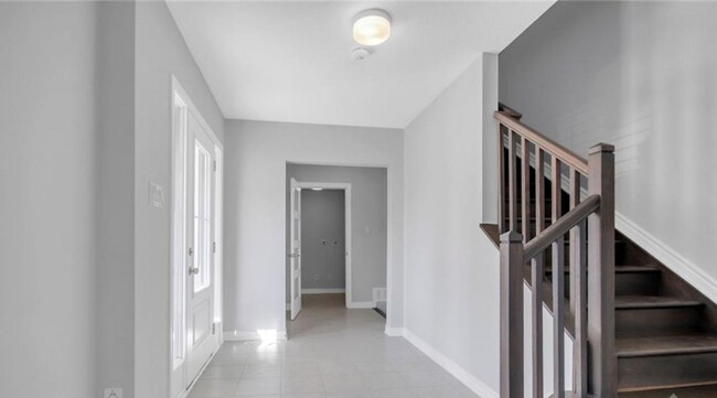 Building Photo - 530 Rye Grass Wy