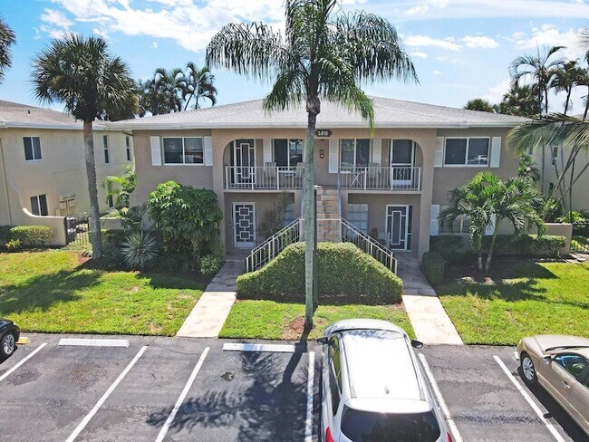 Foto del edificio - 5910 Via Delray Blvd
