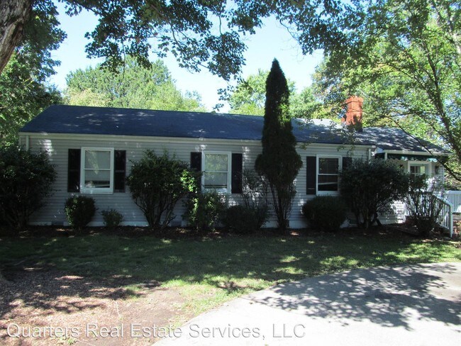 Building Photo - 328 Pennsylvania Ave