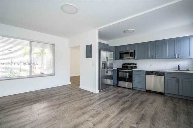 Foto del edificio - 1750 S Treasure Dr