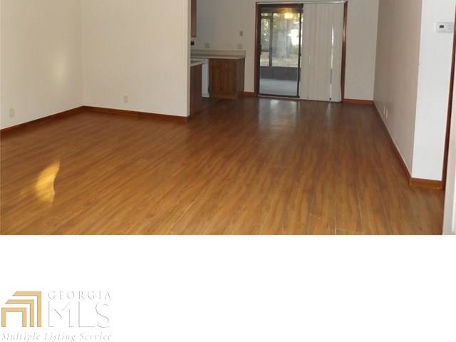 Building Photo - 102 Yorktown Rd