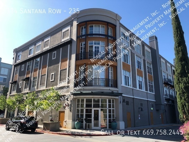Photo - 334 Santana Row-235 House