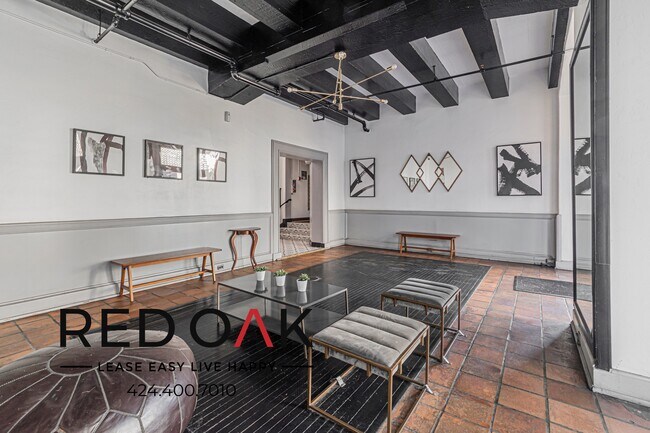 Foto del edificio - 2505 W 6th St