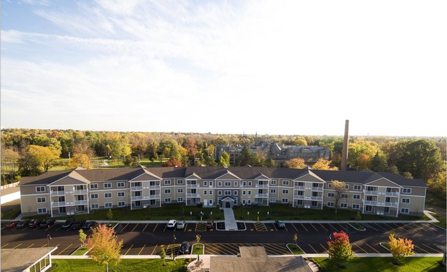 Foto del edificio - Park Creek Apartments