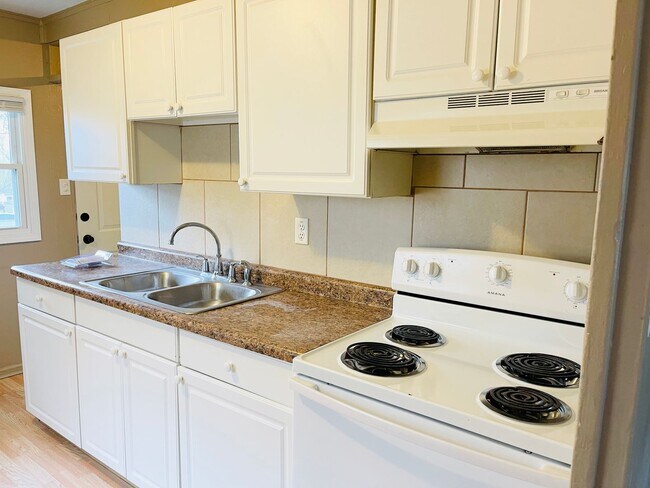 Foto del edificio - 6927 Hamilton St