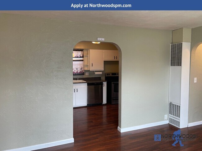 Foto del edificio - Very Charming 2 Bedroom 1 Bath Home