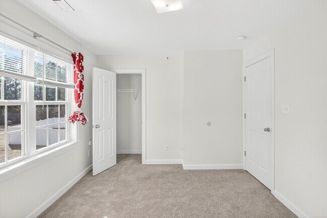 Foto del edificio - 2 Bed Townhome In Desirable Carolina Forest!